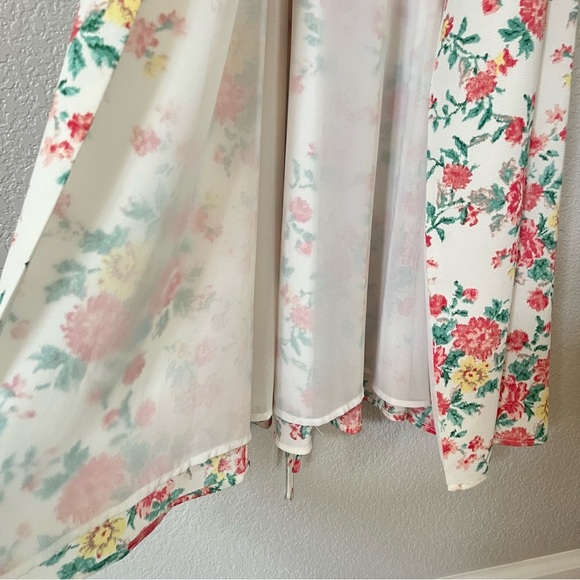 1. State Cream Wrap Midi Dress Flutter Sleeve w/ Pink Yellow Green Floral Size 8 - Picture 8 of 12